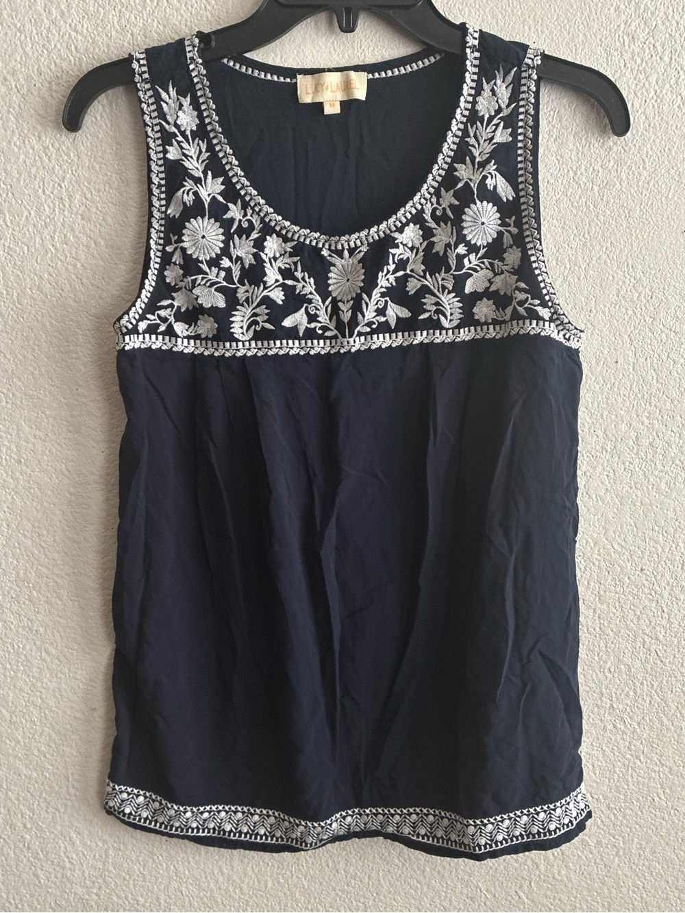 Lucy & Laurel By Anthropology Navy Sleeveless Embroidered Camisole Blouse M